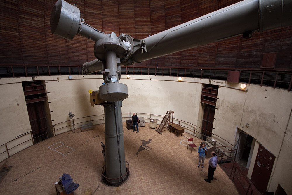 26-дюймовый рефрактор, самый большой оптический телескоп в обсерватории
