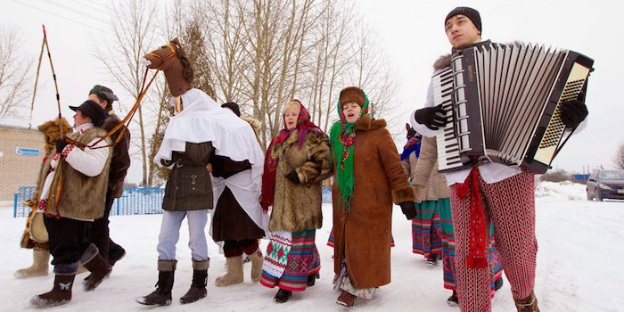 Рождественские колядки в Яани Кирик