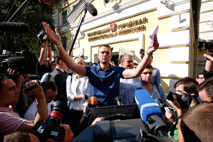 Как допрашивают петербуржцев, жертвовавших деньги на мэрскую кампанию Навального