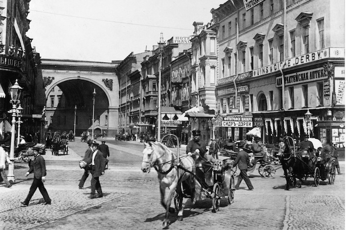 Петербург 100 лет назад: как Большая Морская стала улицей для избранных