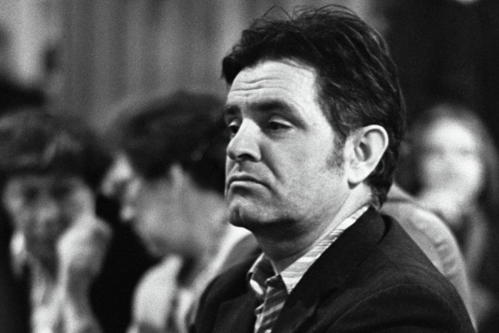 Умер писатель Фазиль Искандер. «Бумага»