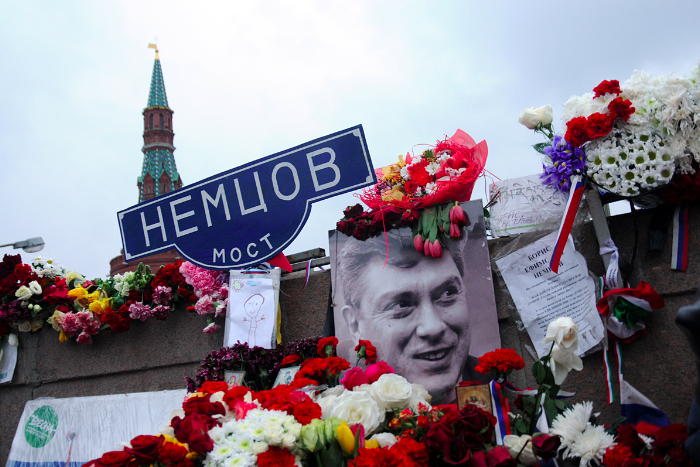 «Метров пять когда осталось, произвел выстрел». СМИ опубликовали видео допросов обвиняемых в убийстве Немцова