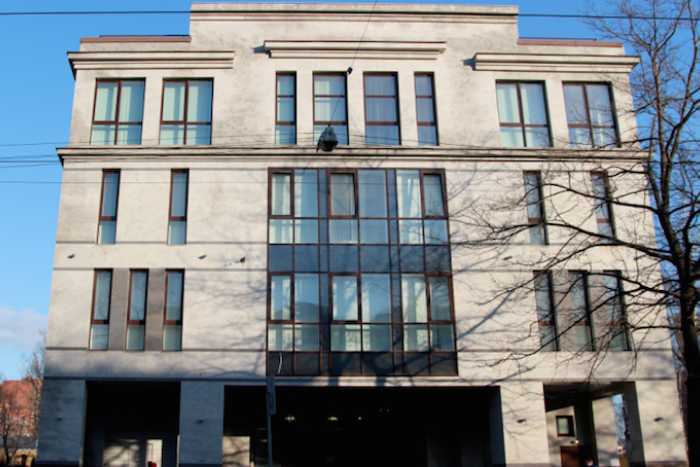 Евгений Пригожин отрицает связь с «фабрикой троллей» и вмешательство в выборы президента США