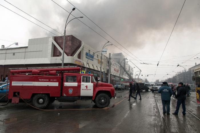 В России закрыли 154 торговых центра и кинозала после проверок из-за пожара в Кемерове