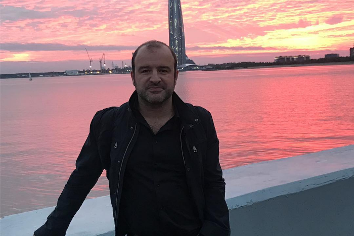 Итальянский журналист Танкреди Палмери — о сравнении Петербурга с любимой женщиной, «ночных животных» Думской и энергетике петербуржцев