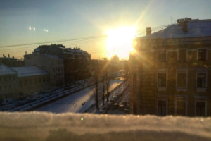 В январе солнце в Петербурге светило около десяти часов. В декабре было меньше 90 минут