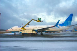 «Победа» прекратила переговоры с погранслужбой Пулкова о возобновлении международных рейсов, пишет «Коммерсант»