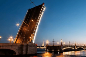 Из-за «Алых парусов» Троицкий мост два дня будут разводить с 21 часа