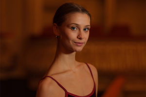 Шведка Элла Перссон — о выступлениях в Михайловском театре, петербургском шарме и израильском бистро на Конюшенной