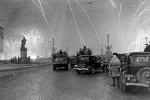 «Неужели всё прошло? Весь дикий кошмар нашего горького существования». Что ленинградцы в 1944 году писали о снятии блокады — десять отрывков из дневников