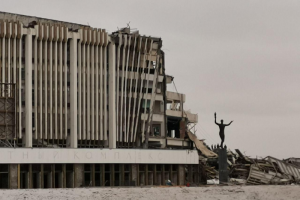 Международный совет по сохранению памятников хотел потребовать сохранить СКК. Здание обрушилось в последний рабочий день перед подачей заявления
