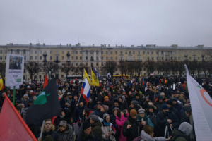 Накануне марша памяти Немцова школам Петербурга посоветовали провести «профилактическую работу», чтобы ученики не ходили на акции, пишет «Яблоко»