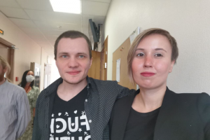 Суд в Петербурге отменил арест на 10 суток члену УИК, которого не допустили до подсчета голосов