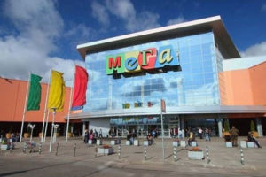 В комплексах «МЕГА» и большинстве торговых центров Ленобласти разрешили открыть фуд-корты