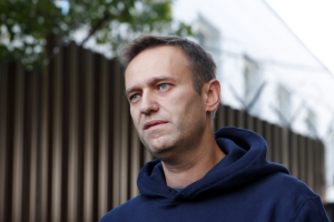 «Выкрутим ручку пафоса на максимум». Навальный выступил на суде и рассказал о Боге, «Гарри Поттере» и счастье