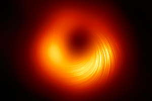 Астрофизики показали более четкую фотографию черной дыры. Она находится в 55 млн световых лет от Земли 🌍🕳️