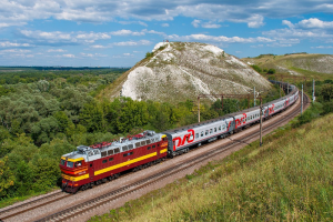«РЖД» на лето запустит ежедневные поезда из Петербурга до Черного и Азовского морей