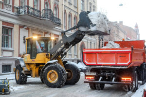 В Петербурге прошли обыски у организаций, связанных с уборкой города от снега. Главное