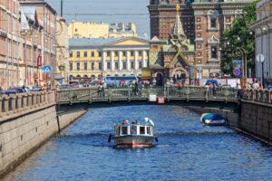 В Петербурге открывается сезон навигации по рекам и каналам. Что изменится в этом году?