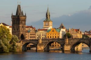 Чехия ограничит въезд для российских туристов с 25 октября
