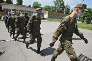 Весной в армию могут начать призывать россиян от 18 до 30 лет, заявили в Госдуме