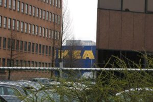 В правительстве одобрили продажу трех из четырех российских заводов IKEA. Их купит компания из Петербурга