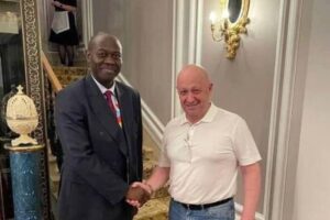 СМИ опубликовали фото Евгения Пригожина якобы с саммита «Россия — Африка». Снимок в отеле предпринимателя