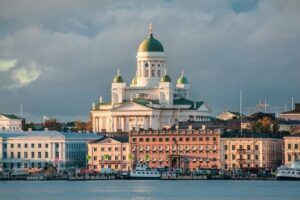 Россия с октября закрывает генконсульство Финляндии в Петербурге