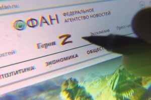 Как работали СМИ «фабрики троллей» и что там происходило во время мятежа? Читайте рассказы сотрудников, освободившихся от подписки о неразглашении