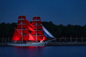 Метро будет работать круглосуточно во время «Алых парусов»