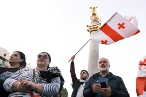 «Люди не знают, чего ожидать». Что происходит в Грузии после выборов и штурма президентского дворца 