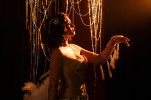 «Боже, какая прекрасная женщина». Как петербургский бурлеск выживает (и даже набирает популярность) во времена кризиса и растущей цензуры